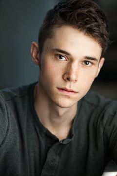 Jonathan Whitesell interpreta Hercules