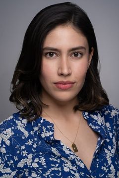Karina Segura interpreta Shopper 1