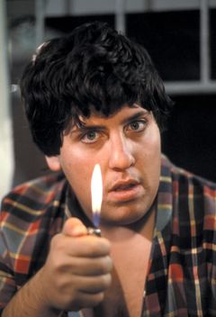 Harry Teinowitz interpreta Ice Cream Clerk