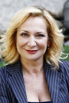 Monica Scattini interpreta Carlina