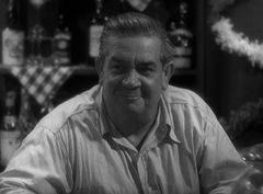 Russ Powell interpreta'Ugly Man' Contestant #2 (uncredited)