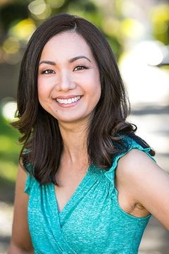 Jae Suh Park interpreta Michael Burry's Wife