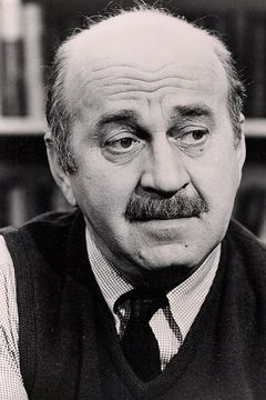 Howard Da Silva interpreta Louis B. Mayer