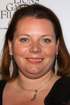 Joanna Scanlan interpreta Nurse