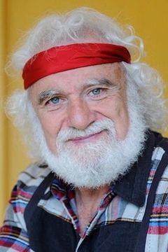 Daniel Herrero interpreta Narrateur (voice)