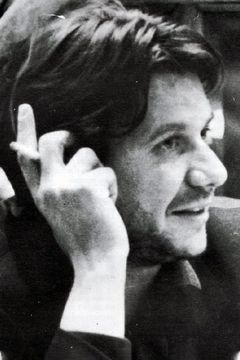 Alejandro Agresti interpreta El padre