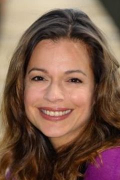 Suzan Anbeh interpreta Lisa