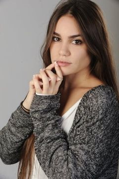 Beatrice Bruschi interpreta Sana Allagui