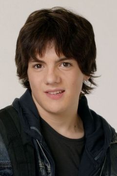 Matthew Knight interpreta Young Francis Ouimet