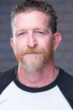Andy Mackenzie interpreta Ugly Toenails Hood