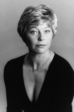 Rosemary Leach interpreta Mrs. Honeychurch