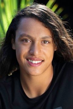 Moana Williams interpreta Young Garrett