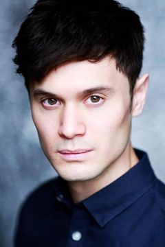 Andrew Leung interpreta Jeffrey
