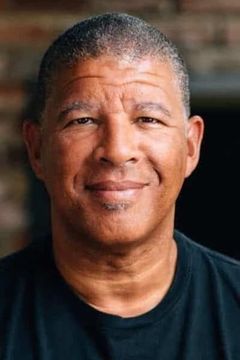 Peter Ramsey interpreta Burgess Pedestrian #2 (voice)