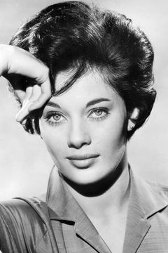 Carole Gray interpreta Dancer (Uncredited)
