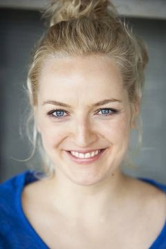 Jessica Walther-Gabory interpreta Frau Mönckemeier
