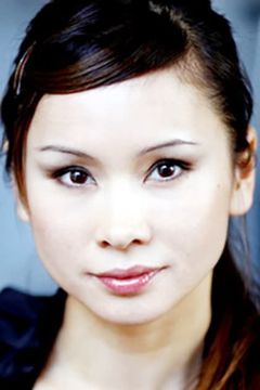 Viktoria Li interpreta Clinical nurse