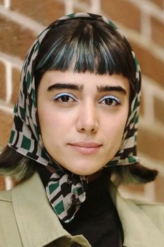 Melika Pazouki interpreta Young Girl in the Park