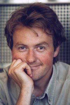 Fredrik Skavlan interpreta Himself