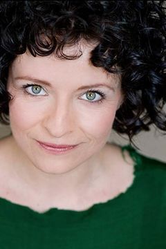 Daina Leitold interpreta Nora