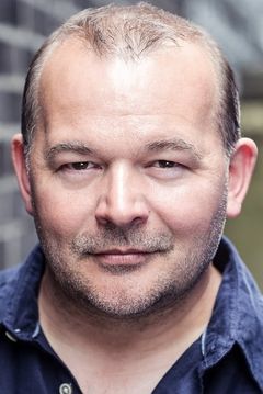 James Barriscale interpreta Deputy Michaels