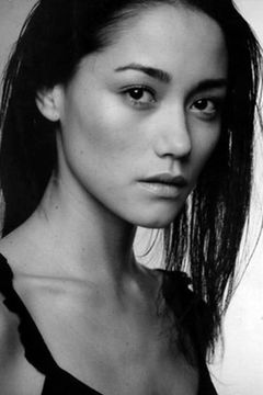 Sandrine Holt interpreta Terri Morales