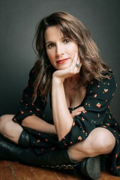 Rochelle Greenwood interpreta Judy