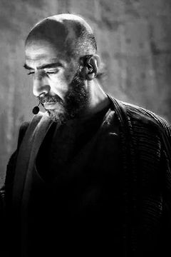 Omar Boussik interpreta Acteur