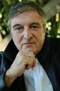 Luc Florian interpreta Océanonix (voice)