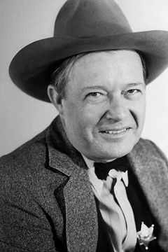 Willard Robertson interpreta Clarke