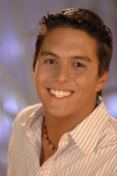 Jorge Torres interpreta Jorge Gómez