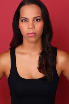 Anais Martinez interpreta Backbeat