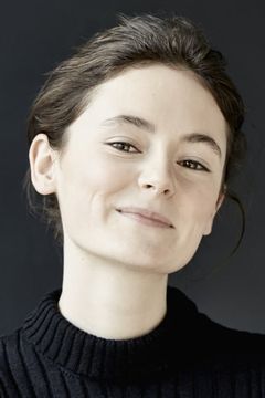 Lea van Acken interpreta Anne Frank
