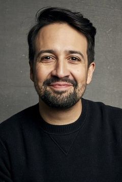 Lin-Manuel Miranda interpreta Dr. Ruben Marcado