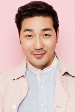 Ha Do-kwon interpreta Captain Kang