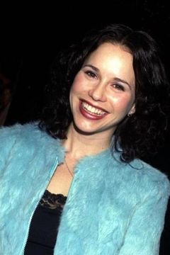 Janaya Stephens interpreta Suzy