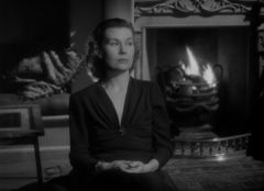 Meriel Forbes interpreta Undetermined Role (uncredited)