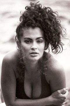 Rebecca Ferratti interpreta Sexy Woman