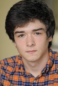 Elijah Marcano interpreta Danny
