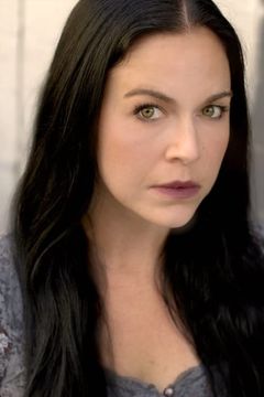 Charleigh Harmon Stelly interpreta Bonnie