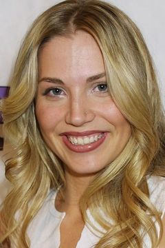 Willa Ford interpreta Chelsea