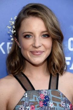 Samantha Isler interpreta Kielyr Cash