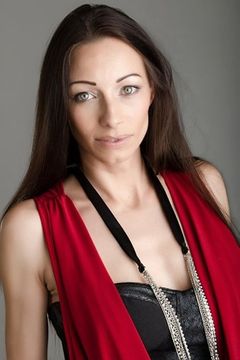 Cristin Azure interpreta Baghead Samantha