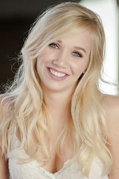 Alex ter Avest interpreta Becky