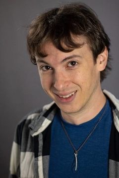 Sean Chiplock interpreta Nigel (voice)