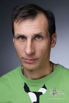 Denis Moiseev interpreta driver Mikhail