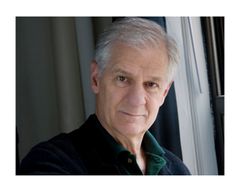 Tom Bloom interpreta Dunham
