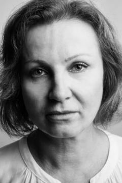 Iryna Mak interpreta Rhino's Mother
