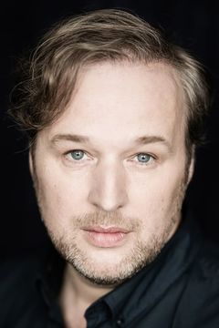 Stephan Grossmann interpreta Christian