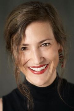 Christina Trefny interpreta Laura